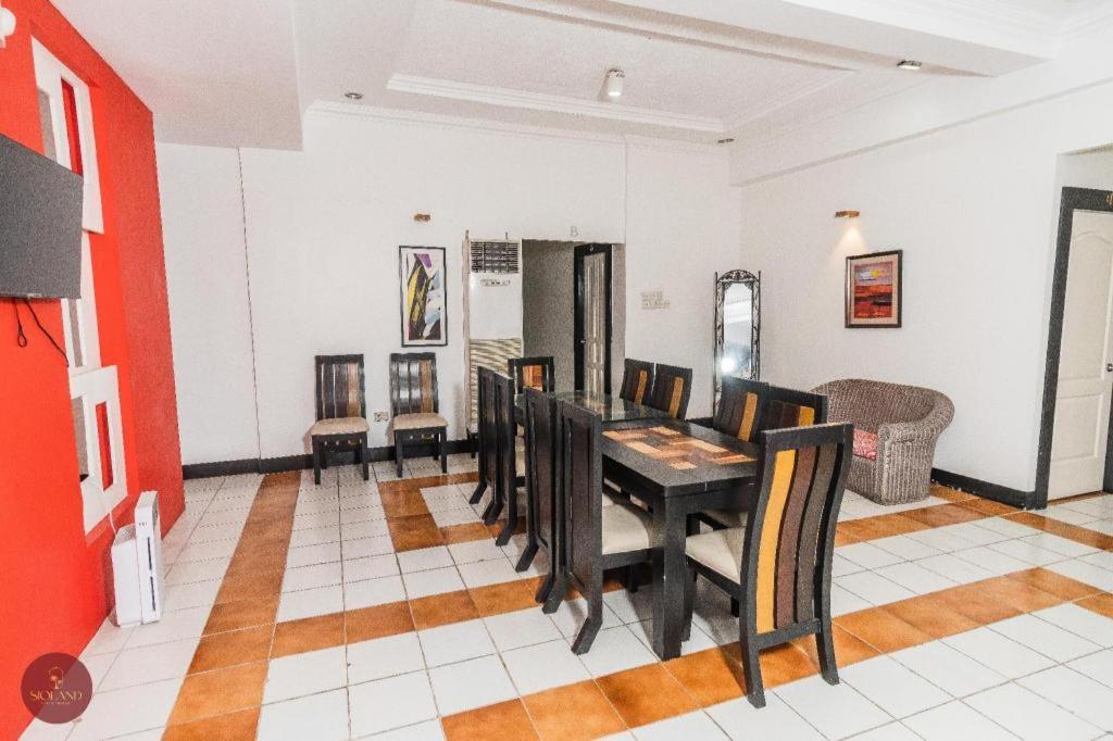 Quezon Premier Hotel Lucena Extérieur photo