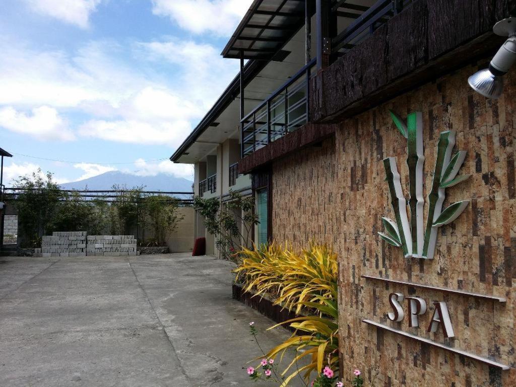Quezon Premier Hotel Lucena Extérieur photo