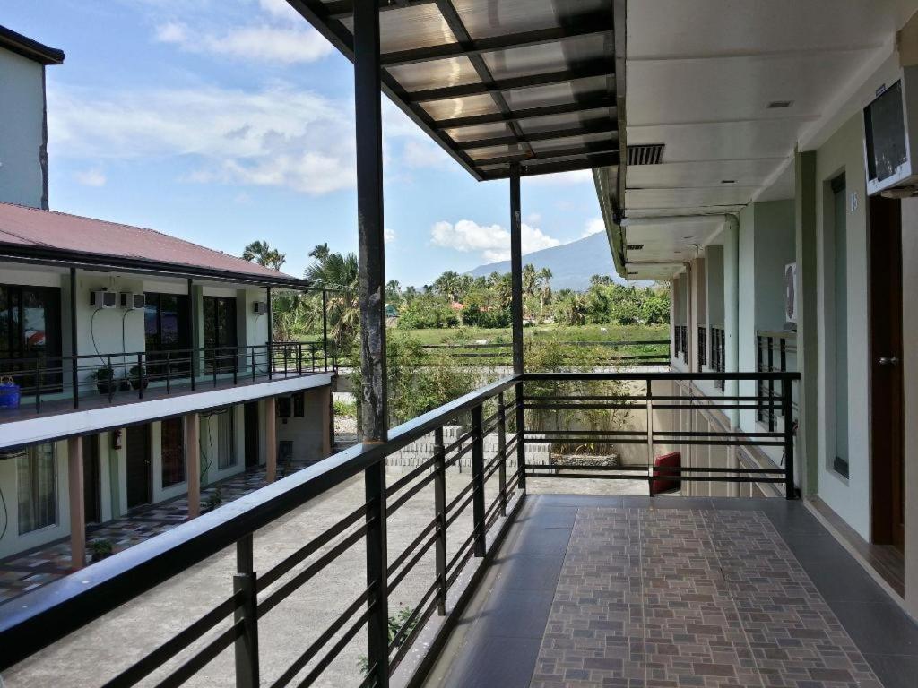 Quezon Premier Hotel Lucena Extérieur photo