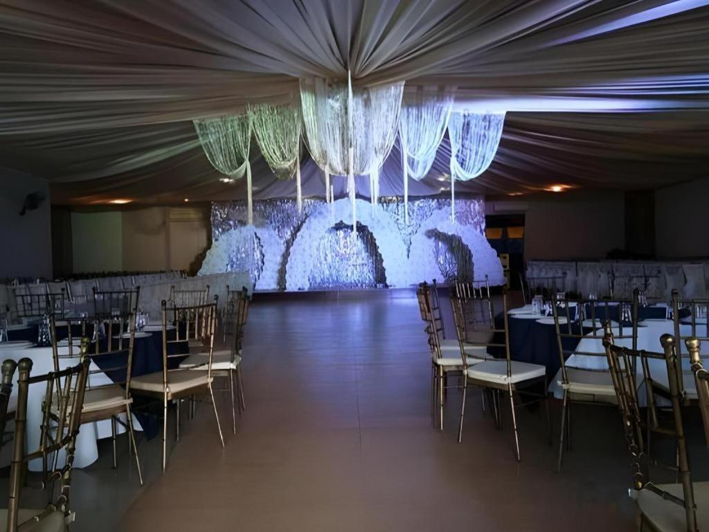 Quezon Premier Hotel Lucena Extérieur photo